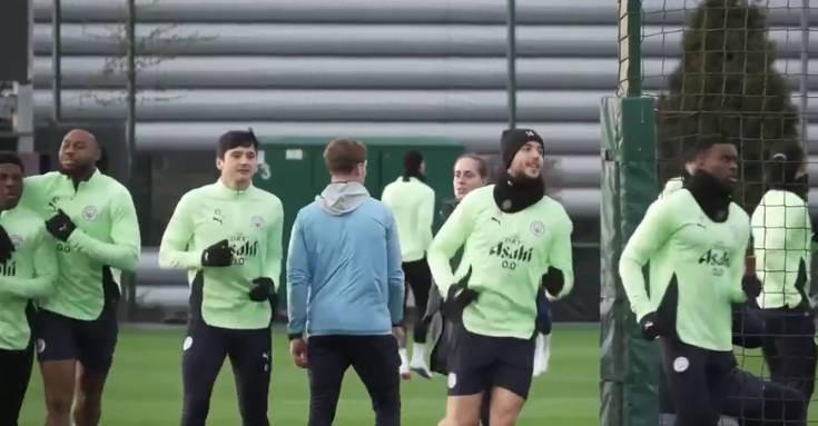 V站体育赛事-周中欧冠能否上场？尼科-冈萨雷斯参加了曼城今天的公开训练