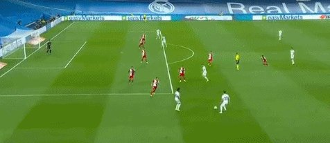 1631489377794072425.gif 皇马2.gif